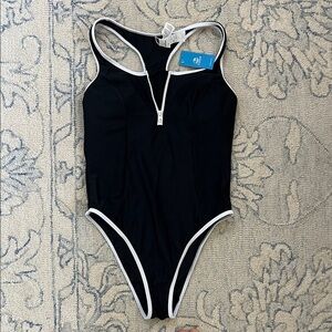 Cupshe Black One-Piece Swimsuit with White Trim and Front Zip - womens
